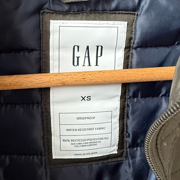 Gap Lightweight Mens Full Zip Puffer Vest - Picture 3 of 6